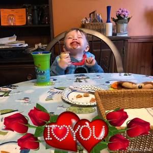 Meet your Posher, Lorie